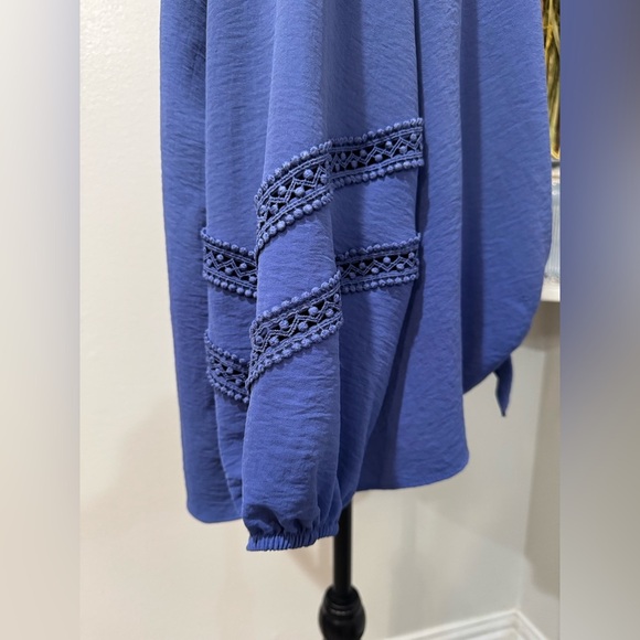 I.N. Studio Elegant Blue Front Tie Blue Blouse Balloon Lace Sleeves Size 2XL - Picture 4 of 9